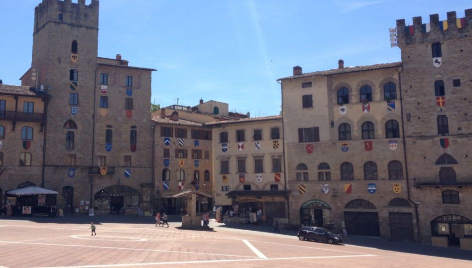 Tour Cortona and Arezzo from Florence from Siena or Tuscany