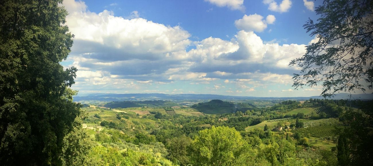Tuscany Countryside in San Gimignano - San Gimignano Wine Tour