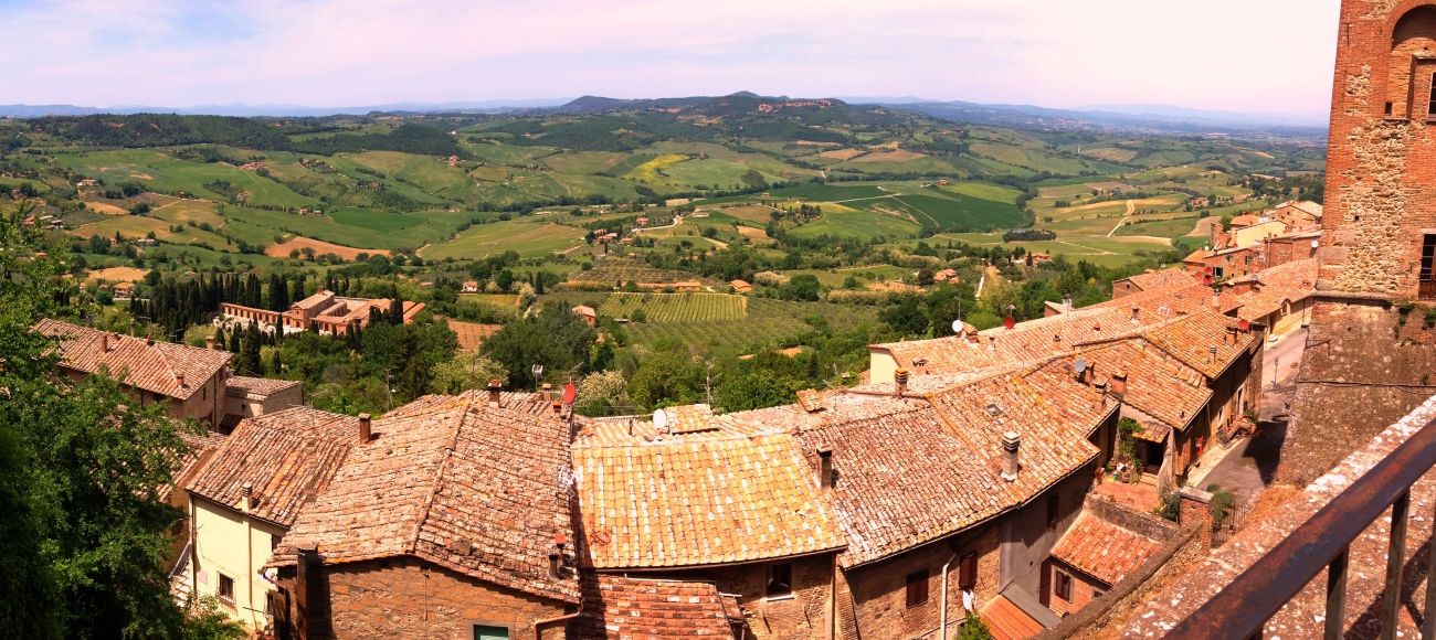 Montepulciano view of Valdorcia, Pienza, Montepulciano Wine Tour