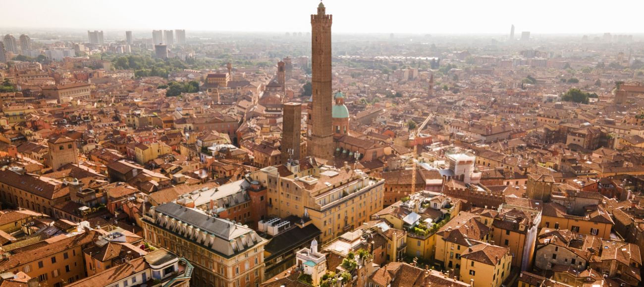 Bologna tour - toursintuscany.com
